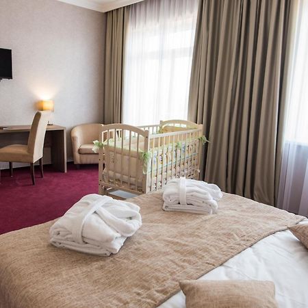 Hotel Alkor Truskavec Pokoj fotografie