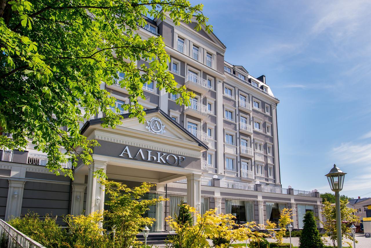 Hotel Alkor Truskavec Exteriér fotografie